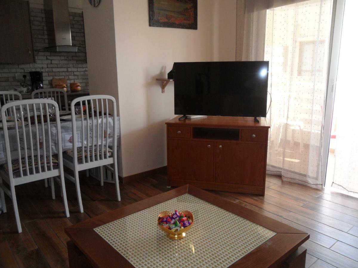 Sunshine Apts, Two Bedroom , Free Internet, No 3 圣纳帕 外观 照片