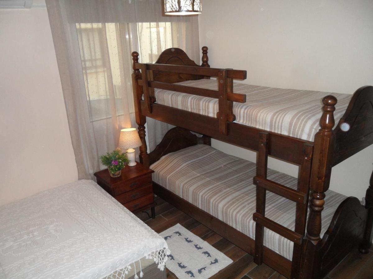 Sunshine Apts, Two Bedroom , Free Internet, No 3 圣纳帕 外观 照片